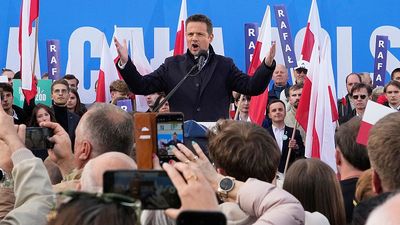 Poland's Tusk says Russian hackers attacked party websites ahead of presidential election