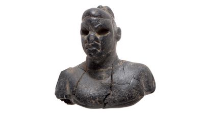 'Very rare' African ebony figurines found in 1,500-year-old Christian burials in Israeli desert