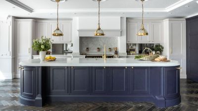5 functional faucet fixes to instantly improve your indoor water pressure – from quick tricks to home plumbing overhauls