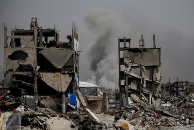 Hamas says new Gaza truce talks under way as Israel expands ground assault