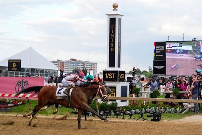 Journalism rallies down stretch for sensational win in 150th Preakness