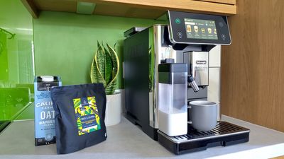 The De'Longhi Primadonna Aromatic is an espresso machine with a personality, and after one week we're already best friends