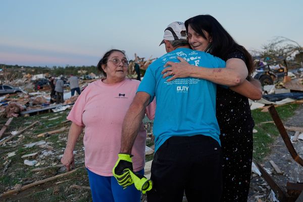 At least 18 killed as severe weather lashes Kentucky, and 9 more die elsewhere