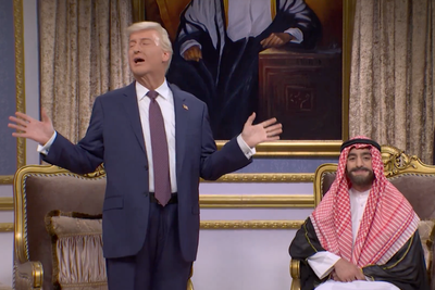 SNL season finale cold open ridicules Trump boasting about ‘pre-bribe’ of $400m Qatar jet