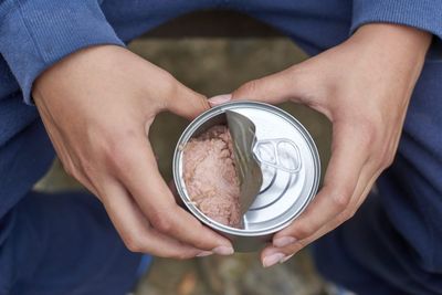 How much canned tuna is safe to eat?