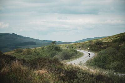 UCI Gravel World Series - Petr Vakoč and Tessa Neefjes sprint to victory at The Gralloch