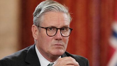 Starmer Dodges Election Commitment as Reform UK Surges Ahead in Shocking Poll Twist
