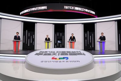 South Korea’s presidential candidates hold first heated debate