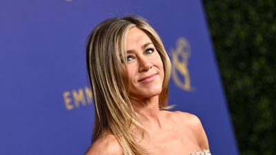 Jennifer Aniston's understated floral maxi dress is the summer piece you'll be wearing all year round