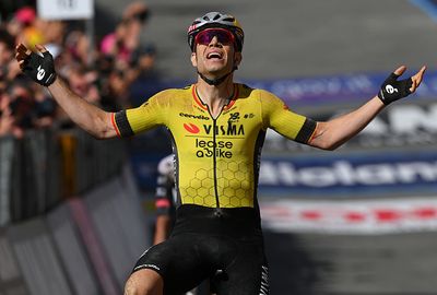 Giro d'Italia: Wout van Aert triumphs on strade bianche to win stage 9
