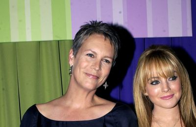 Jamie Lee Curtis felt it was 'important' to keep in contact with Lindsay Lohan