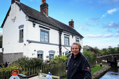 What happened when this woman swapped her London rent for a narrowboat