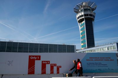 Flights cancelled and delayed at Paris-Orly airport after traffic control systems break down