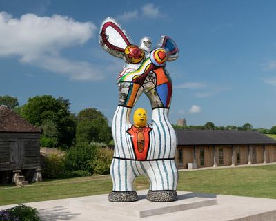 Niki de Saint Phalle and Jean Tinguely review – joyous show from art’s golden kinetic couple