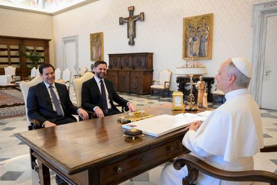 JD Vance invites Pope Leo to the White House on behalf of Trump during first meeting