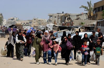 Gaza’s Khan Younis latest focus of Israeli forced displacement, bombing