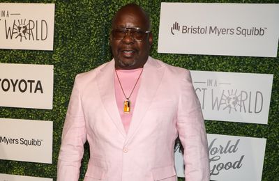 Bobby Brown went to therapy to cope with the loss of his two children and ex-wife Whitney Houston