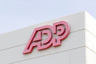 What Are Wall Street Analysts’ Target Price for Automatic Data Processing Stock?