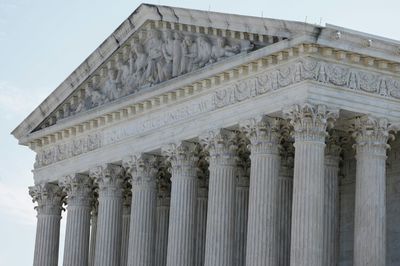 US Top Court Allows Lifting Of Legal Protections For Venezuelans