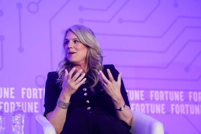 This Moderna leader uses AI to resolve conflict on the executive team—all before it even happens