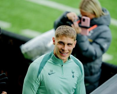 ‘We deserve a trophy’: Van de Ven says Spurs are determined to end drought