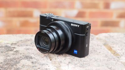 The popular compact camera Sony RX100 VII has jumped up $500 in the US, along with price hikes for some lenses