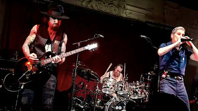 "It all came to a screeching halt and forever destroyed the band’s life." Jane's Addiction guitarist Dave Navarro insists there's "no chance" that the band will ever play together again