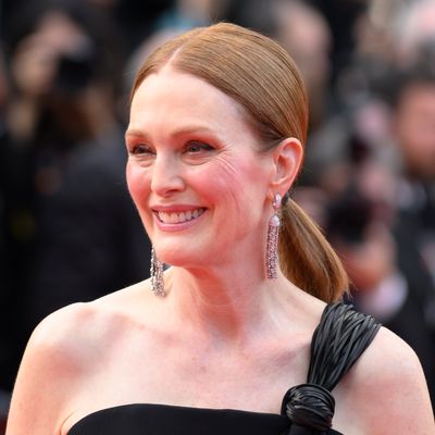 Julianne Moore Hard-Launches Bottega Veneta's New Era on the 2025 Cannes Red Carpet