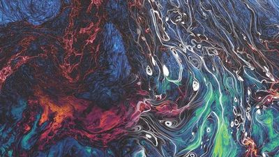 Our galaxy's swirling gases and magnetic lines create cosmic artwork in new simulation