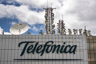 Major mobile network suffers massive outage in Spain weeks after electricity blackout
