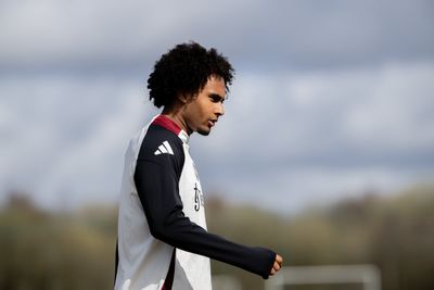 Manchester United handed triple boost as Joshua Zirkzee makes shock return ahead of Europa League final