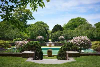 Tradition and change intertwine to create beauty at a century-old arboretum