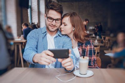 8 Unexpected Perks of Dating a Parent (That You’ll Definitely Want to Know)