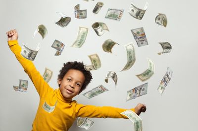 Does Skipping Kids Give DINK Couples an Unfair Financial Advantage?