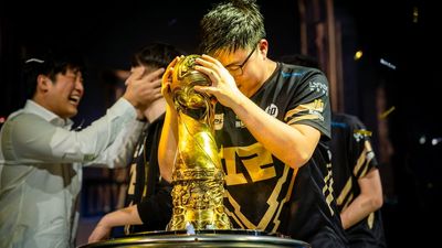 Uzi joins Faker to become the second inductee in Riot’s LoL Hall of Legends