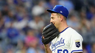 Royals Starter Lost No-Hit Bid in Most Unfortunate Way Possible