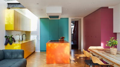 Is This the Happiest Kitchen Ever? In This London Home, Bright Colors Take Center Stage