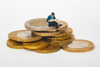 2025’s Money-Saving Advice Is Changing—13 Trends You Need to Know