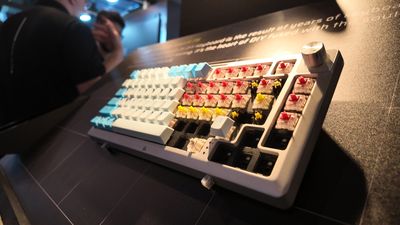 Corsair introduces do-it-yourself gaming keyboard MAKR 75, and says 'hello' to a new era of web-based peripheral customization