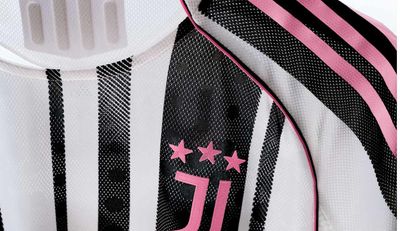 The Juventus 2025/26 home kit is out and features a stunning twist on the Bianconeri’s iconic black and white stripes