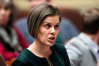 US supreme court restores Maine lawmaker’s right to vote after censure from legislature