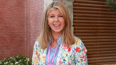 Forget floral frocks and heels, Kate Garraway's suit and trainers are the key to comfort and glamour this summer