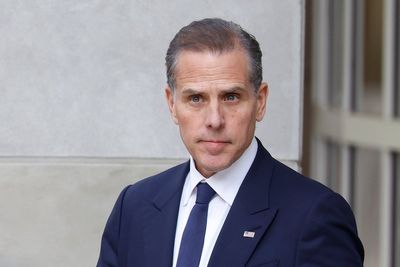 Jake Tapper tears into ‘unethical, sleazy’ Hunter who acted like Biden family’s ‘chief of staff’ despite being ‘prone to horrible decisions’