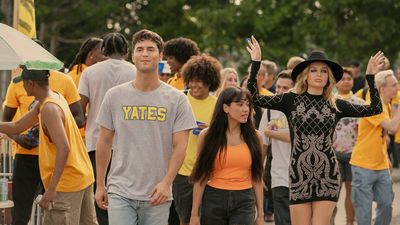 Prime Video’s new comedy-drama show has already hit No. 1 — and it’s a hilariously bingeable watch