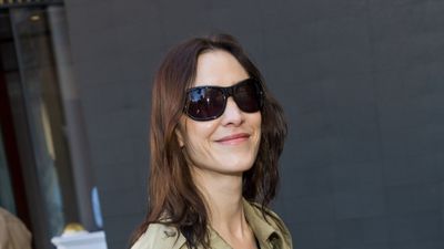 Alexa Chung stuck to the golden styling rule all French women follow - and you'll never guess where her trench coat is from
