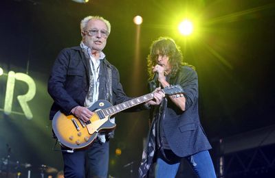 Foreigner singer Kelly Hansen steps down