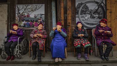 Flavors of friendship: Photo of elders sharing spring rolls takes top spot in World Food Photography Awards
