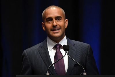 UFC commentator Jon Anik says Justin Gaethje was irate at Topuria vs Oliveira match-up
