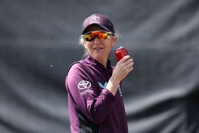 England to introduce minimum fitness standards under new coach Charlotte Edwards