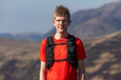 Survivor of Mount Everest avalanche that killed thousands remembers moment of terror